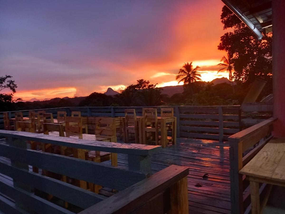 Casa Cantagalo - Guest House & Bar Restaurant Santana Экстерьер фото
